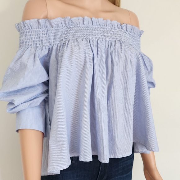 STORETS PINSTRIPE BLUE WHITE SMOCKING OFF THE SHOULDER FLOWY SHIRT TOP ONE SIZE - Picture 9 of 16